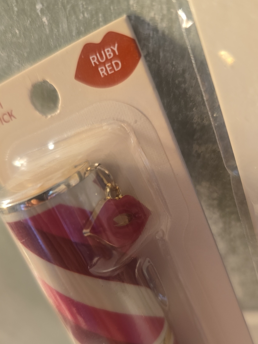Charm Lipstick Color Ruby Red & Change Out Set Of 3 Charms To Your Lipstick New - Picture 6 of 7
